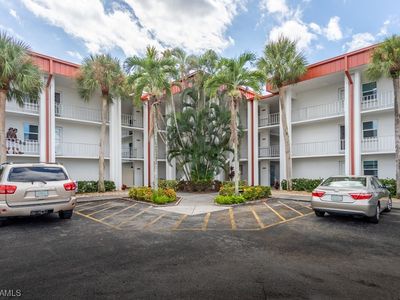 1700 Pine Valley Dr APT 318, Fort Myers, FL, 33907