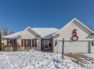5710 N Stonewood Ct, Peoria, IL