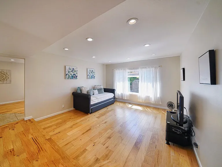 36021 Blair Pl — Photo 20
