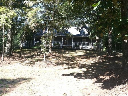 1st image of 432 Live Oak Trl NE