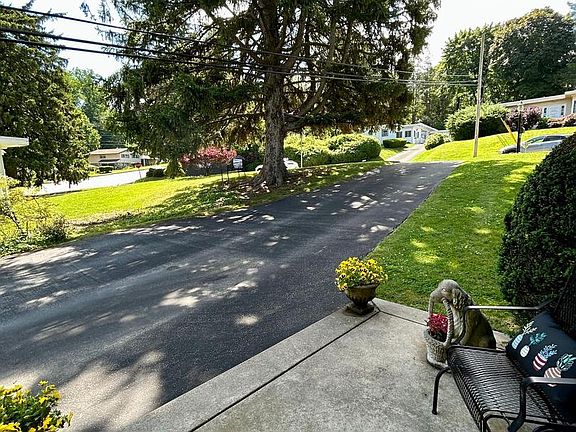 3rd image of 8303 Childs Rd