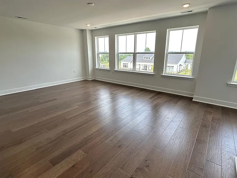 310 Cora Bergen Blvd — Photo 35