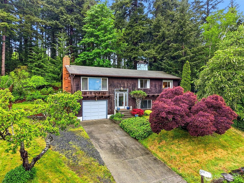 1st image of 619 Willow Road