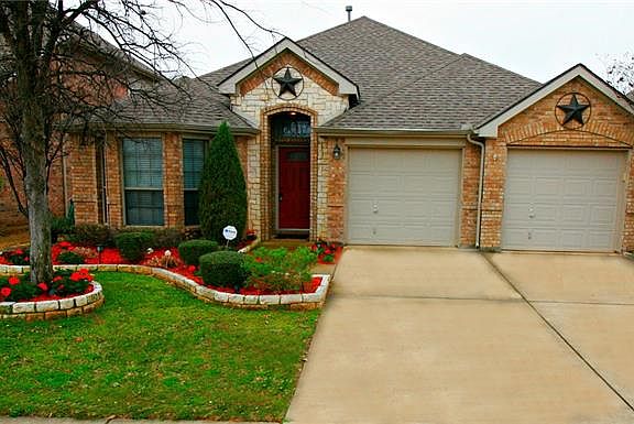 5th image of 604 Lake Point Dr