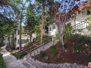 1908 Hillcrest Rd, Hollywood, CA 90068