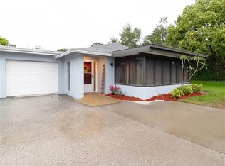 1609 Whitebridge Dr APT D, Palm Harbor, FL 34684