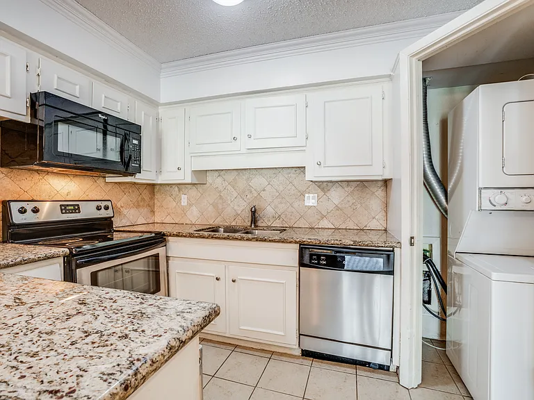 5325 Fleetwood Oaks Ave #253 — Photo 6