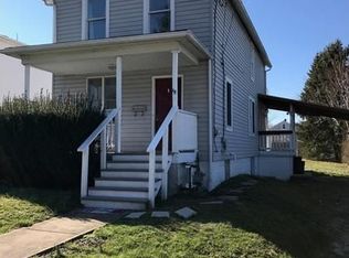 937 Shutterly St, California, PA 15419