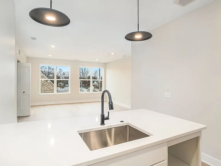 Prospect Flats — Photo 101
