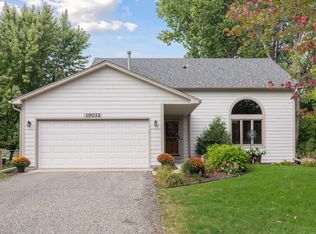 19032 Pleasantview Rd, Eden Prairie, MN 55346