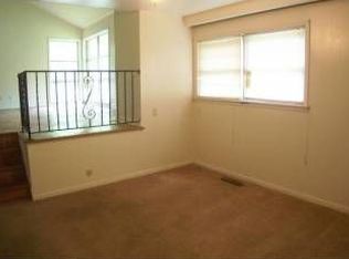 4589 Dundee Ave, Columbus, OH 43227