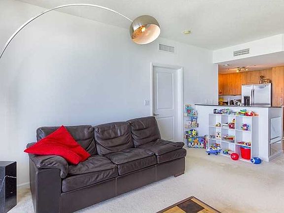 4th image of 7910 Harbor Island Dr APT 1011