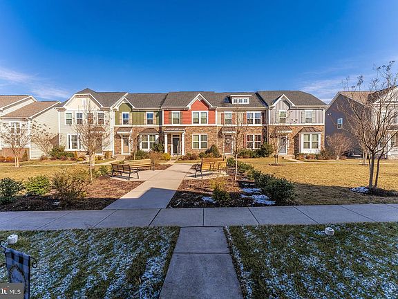 2nd image of 1308 Village Green Way