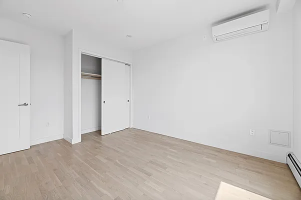 Rented by Living New York | media 12