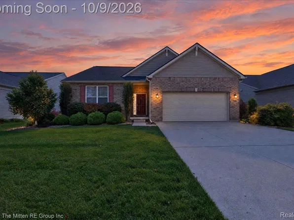 7496 Natalie Dr, Ypsilanti, MI 48197