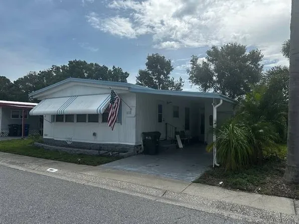 15666 49th St N #1001, Clearwater, FL 33762