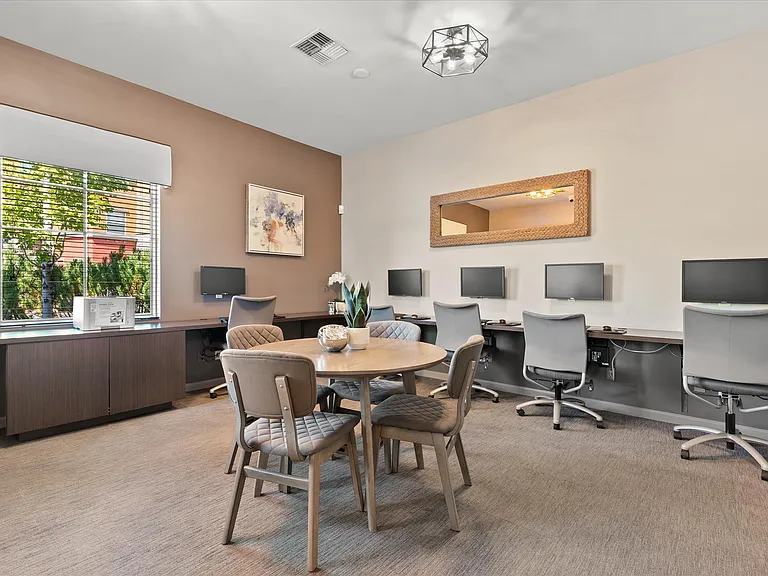 The View Apartments — Photo 92