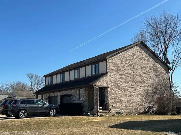 103 Biltmore Dr, Troy, MI 48084