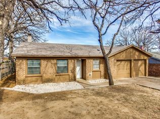 5527 Mac Arthur Dr, Fort Worth, TX 76112