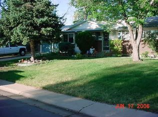 932 Fraser St, Aurora, CO 80011