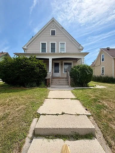 2 bed, 785 sqft, $1,150 — Photo 1