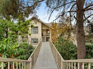 4165 178th Ln SE APT 103, Bellevue, WA 98008