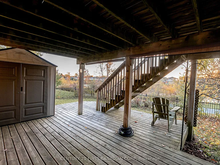 1841 Foxwood Ave #WALKOUT BASEMENT — Photo 15