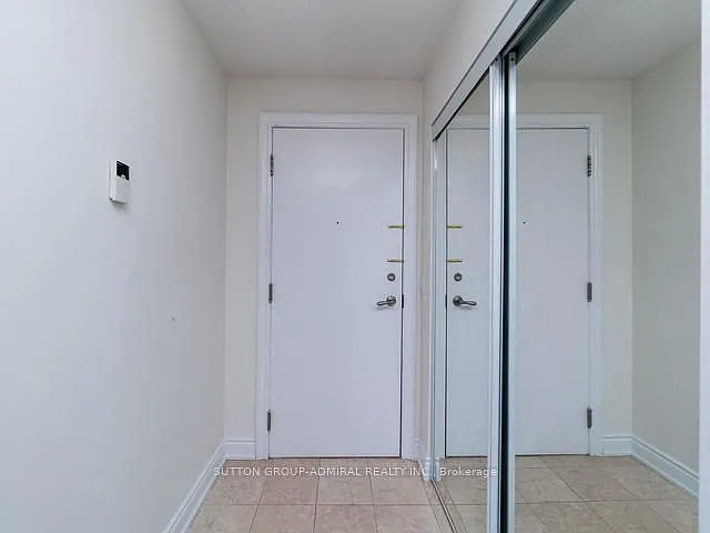 3 bed, $3,500 — Photo 4