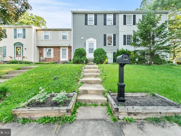 6 Crosswall Ct, Baltimore, MD 21236