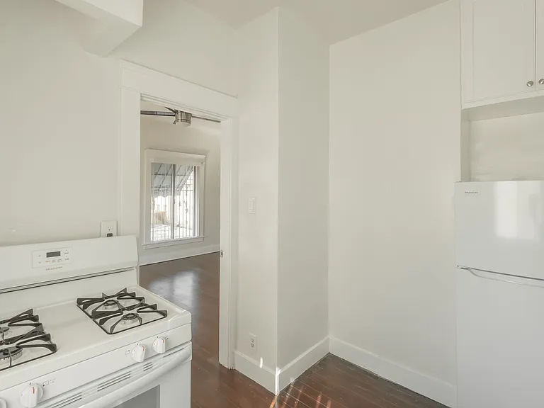 4309 S Main St #101 — Photo 8