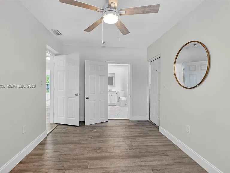 2909 NW 9th Ave — Photo 21