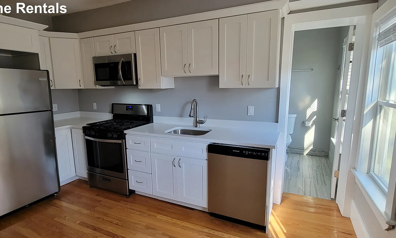 2 bed, 1.5 bath, 1000 sqft, $2,800 — Photo 2