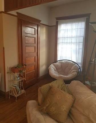 2nd image of 105 S Eastern Ave #2