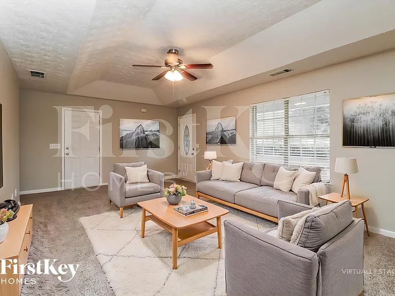 655 Pebble Blvd — Photo 4