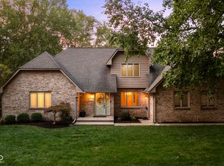 4640 Harrison Ridge Rd, Columbus, IN 47201