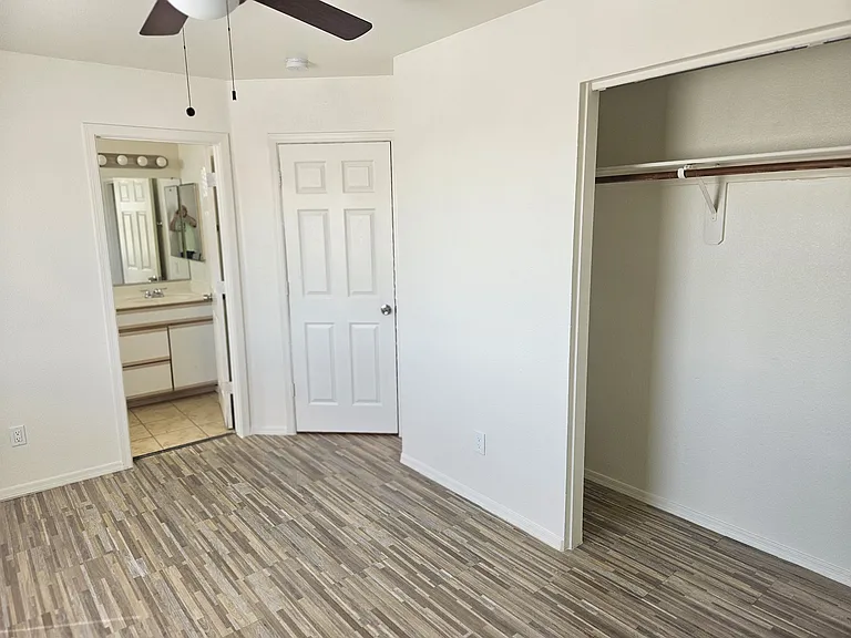3440 Sunriver Rd #3 — Photo 14