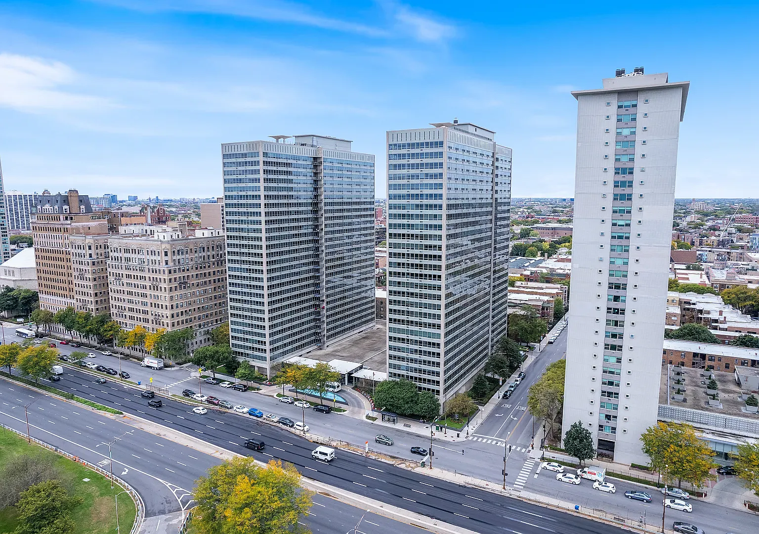 2 bed, $2,350 — Photo 2