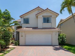 1162 Laguna Springs Dr, Weston, FL 33326