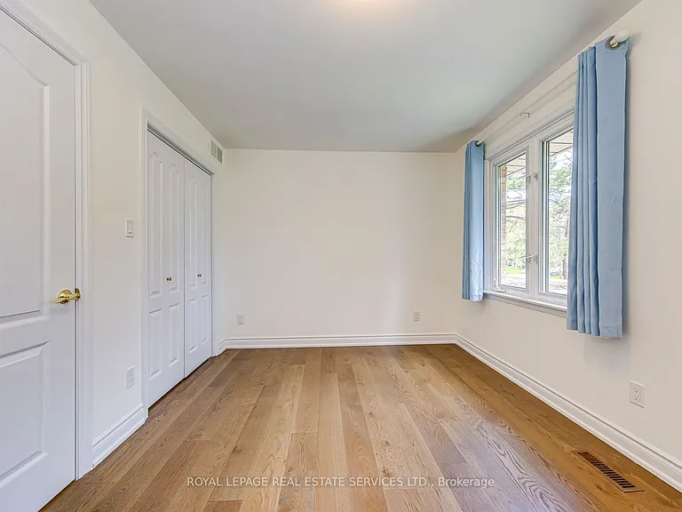 1463 Albion Ave — Photo 31