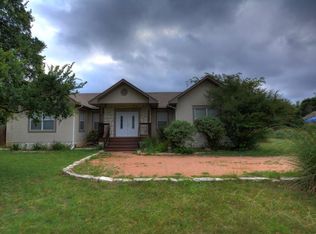 659 Town Creek Rd UNIT B, Kerrville, TX 78028