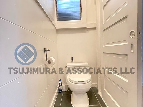 4th image of 219 Kellog St APT 3