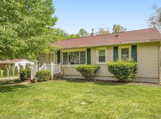 38669 Westvale St, Romulus, MI 48174