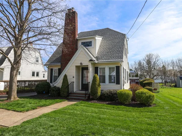 757 Spruce St, Elmira, NY 14904