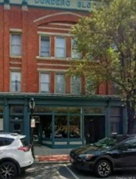 176 Main St #A — Photo 15