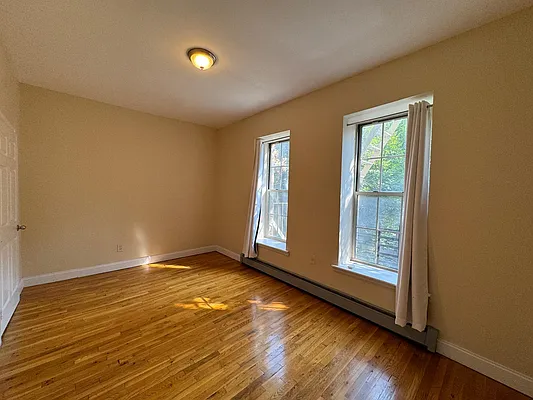 Rented by Pear NYC LLC | media 6