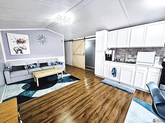 3rd image of 11425 E 34th Pl