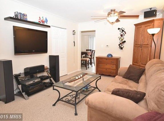 2nd image of 211 Saint Johns Sq