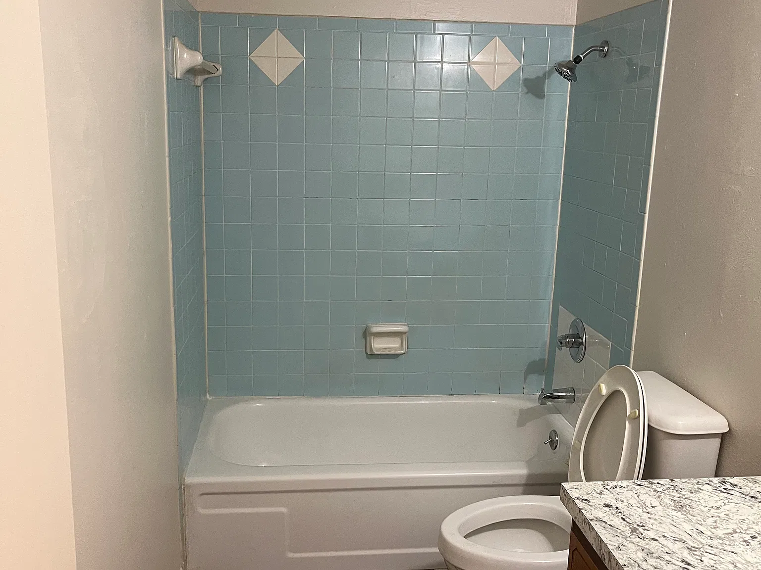 2 bed, 900 sqft, $800 — Photo 3