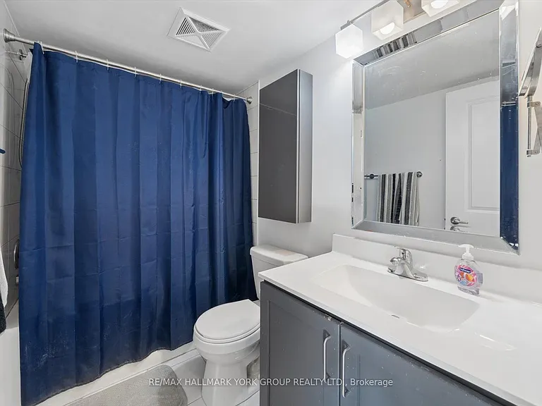 24 Fieldway Rd #16 — Photo 17