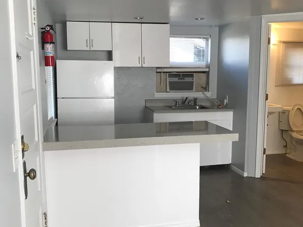 234 18th Ave S #5, Saint Petersburg, FL 33705